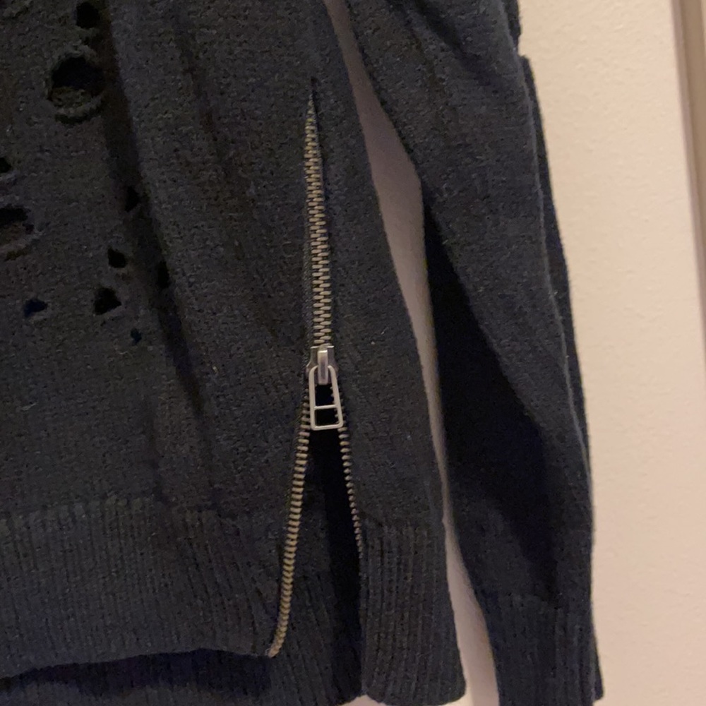 Express destroyed sweater - Picture 3 of 7